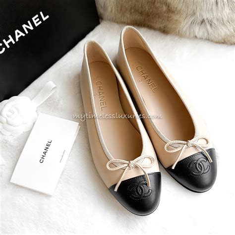 plaszcz chanel|Ballet flats .